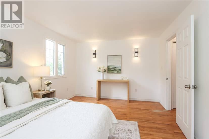 38 Gill Avenue — photo 24 of 40