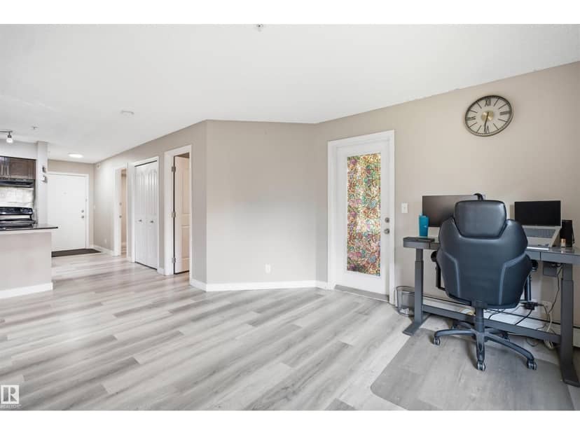 #212 12035 22 AV SW — photo 19 of 40