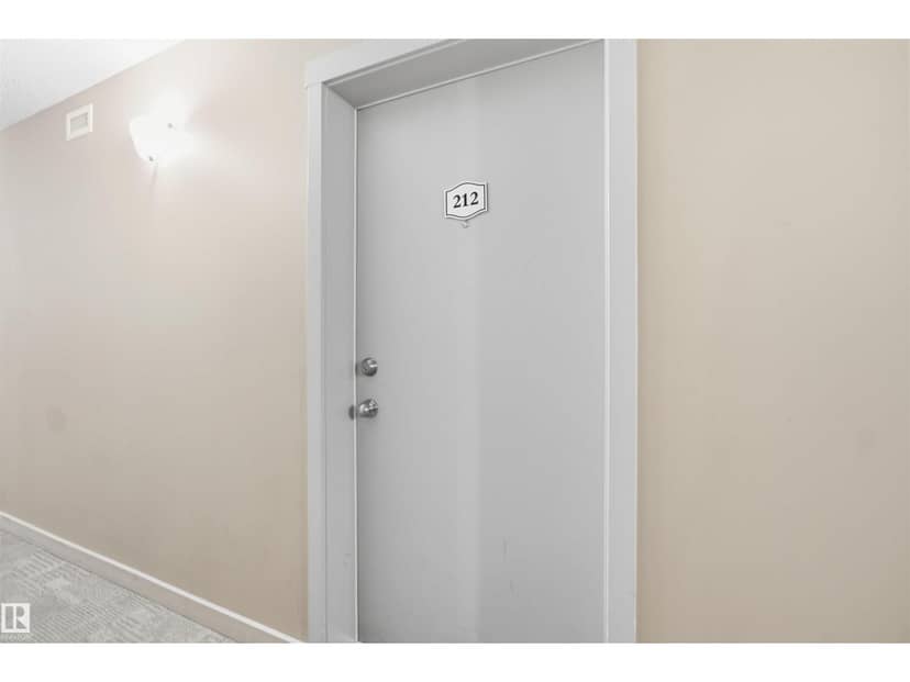#212 12035 22 AV SW, Edmonton, photo 4