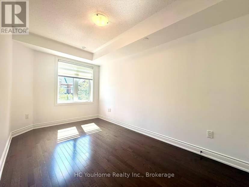 122 - 1331 Major Mackenzie Drive W — photo 20 of 37