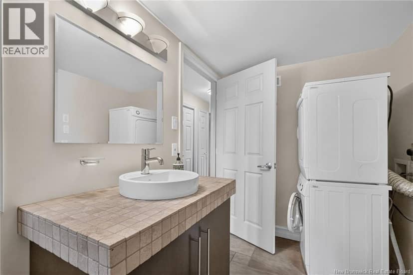 71 Aquila Crescent — photo 14 of 24