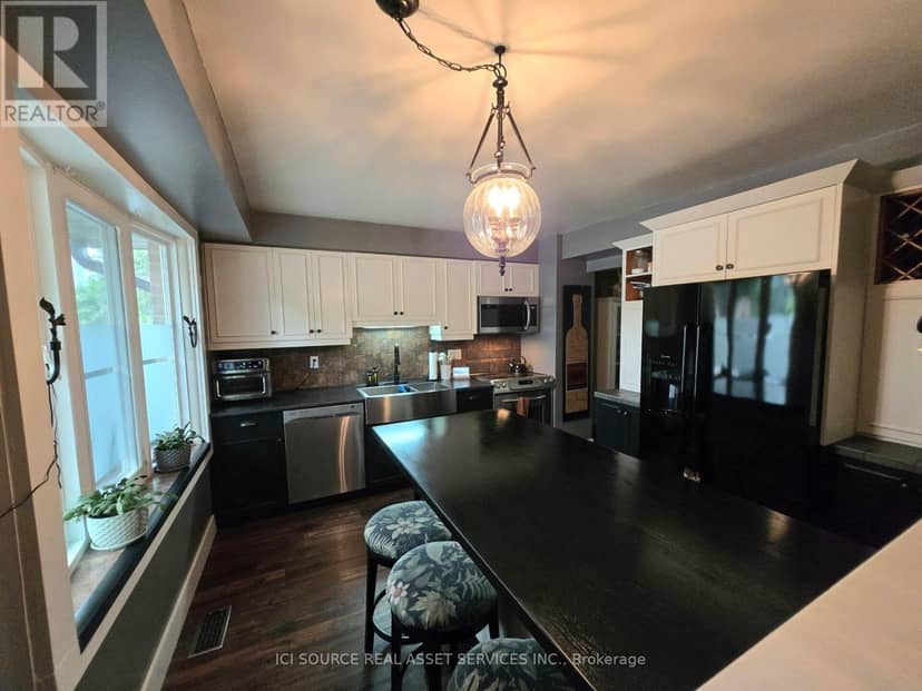 1730 Attawandaron Road — photo 3 of 27