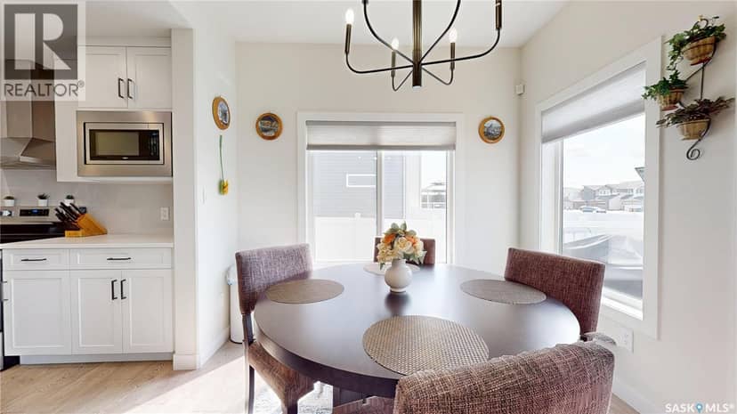 2948 Trombley STREET — photo 7 of 40