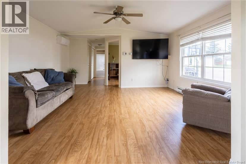 1 Inglewood Street — photo 4 of 24