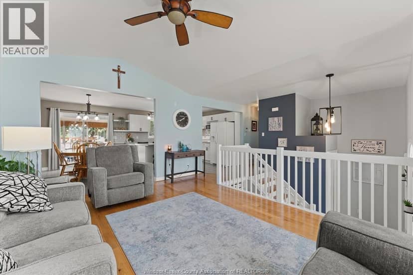 256 Ashwood — photo 9 of 40