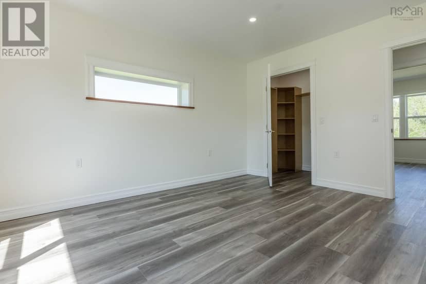 233 Hall Road — photo 17 of 29