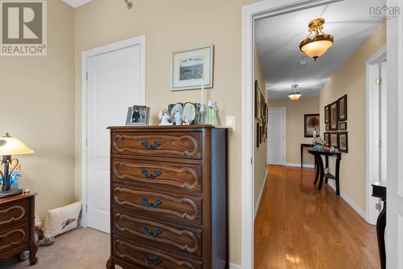 407 36 Southgate Drive — photo 28 of 40