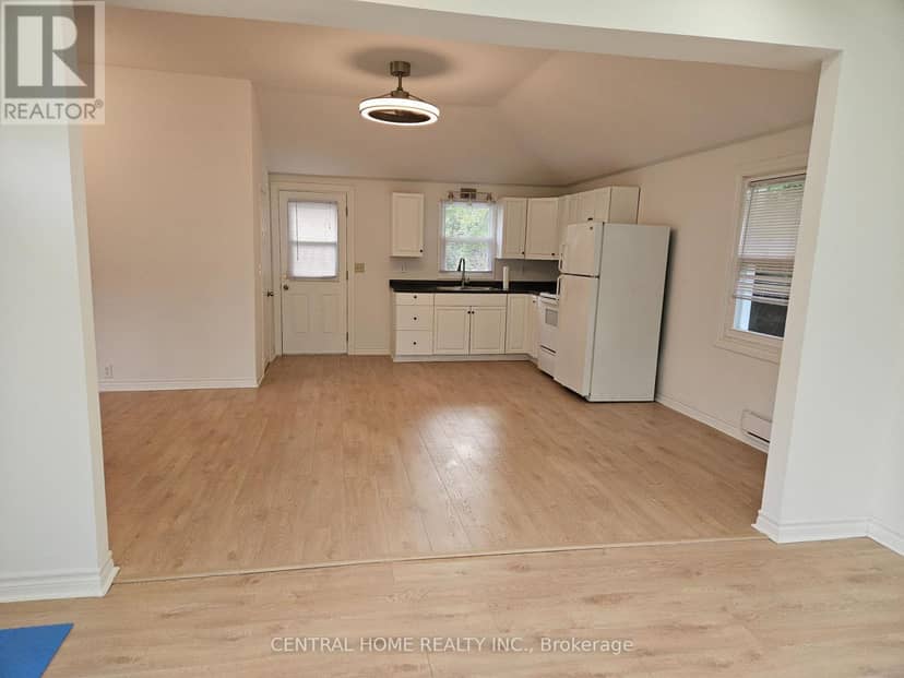 27 Blue Heron Drive — photo 6 of 24