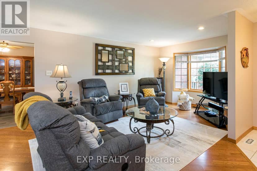 23401 Melbourne Road — photo 9 of 40