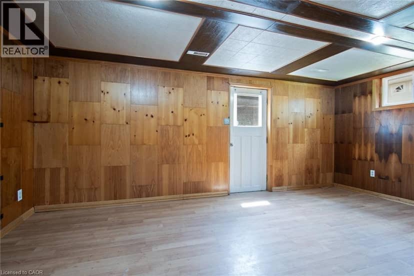 87 CHRISTOPHER Drive — photo 26 of 37