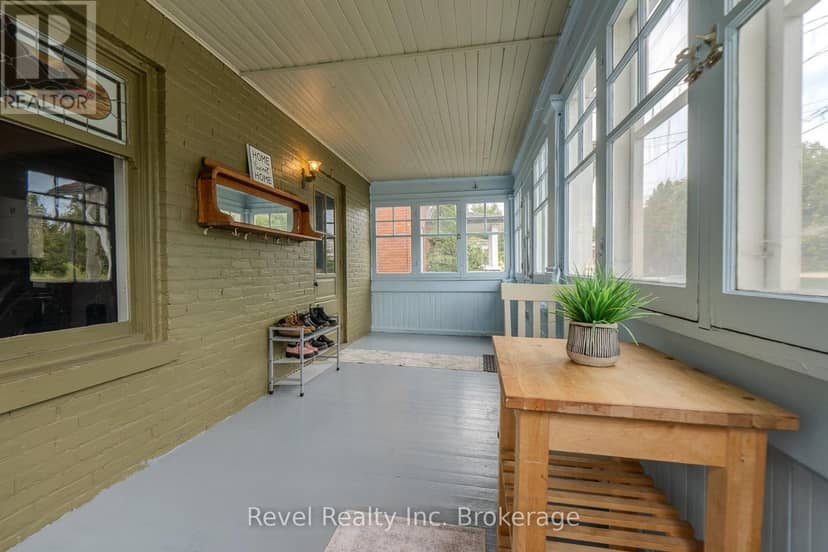 651 Jane Street — photo 4 of 37