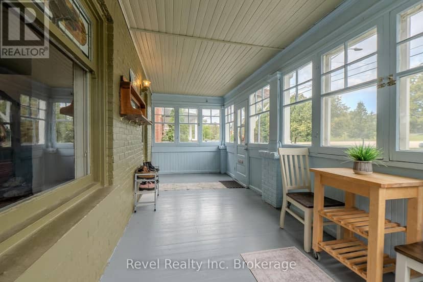 651 Jane Street — photo 6 of 37