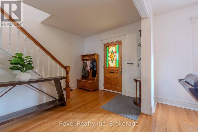 651 Jane Street — photo 7 of 37