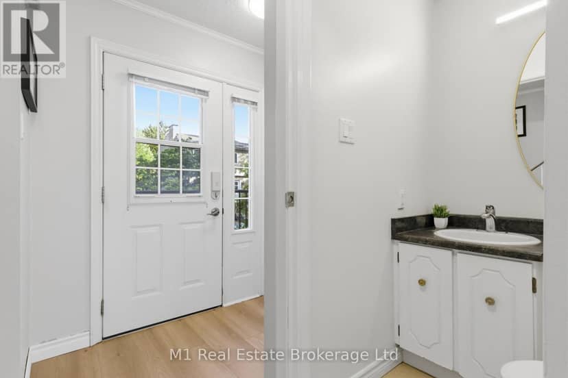 85 - 295 Water Street — photo 11 of 40