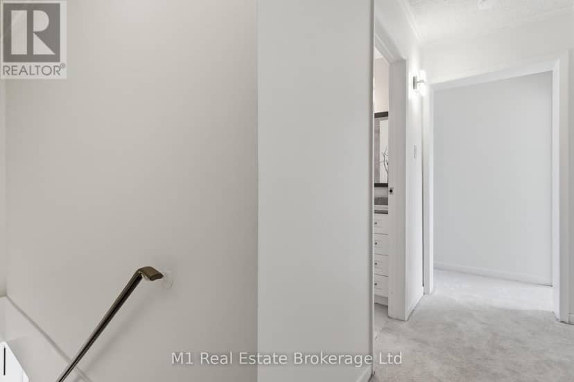 85 - 295 Water Street — photo 28 of 40