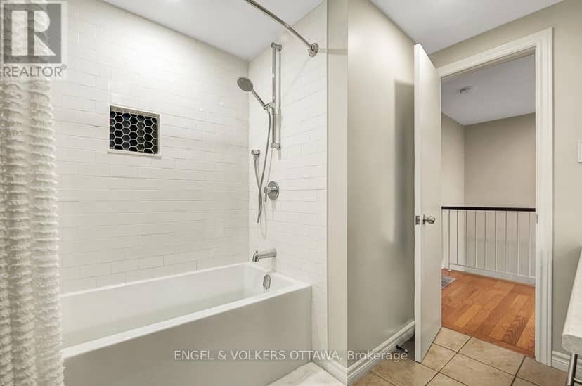 381 Verdon Private — photo 27 of 40