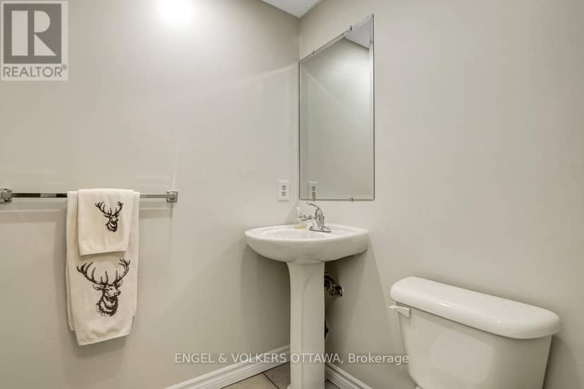 381 Verdon Private — photo 32 of 40