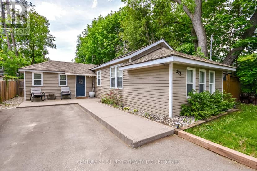 203 Southview Road — photo 2 of 40