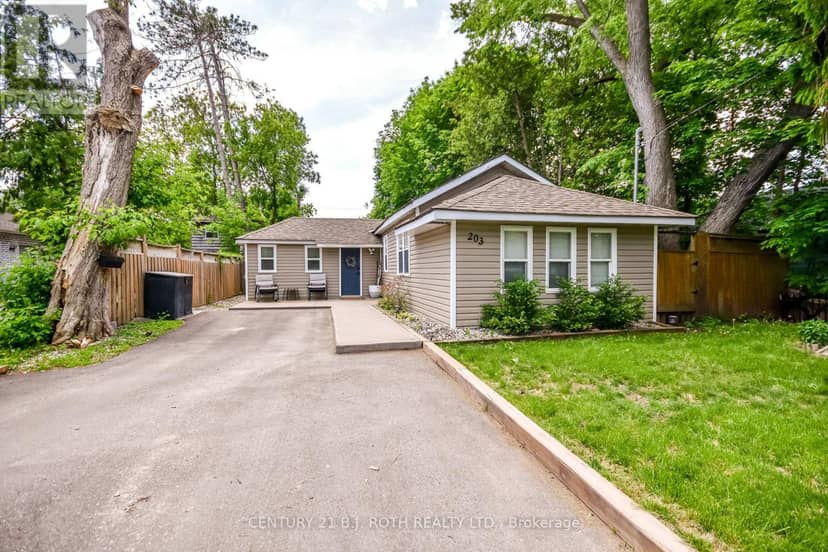 203 Southview Road — photo 3 of 40