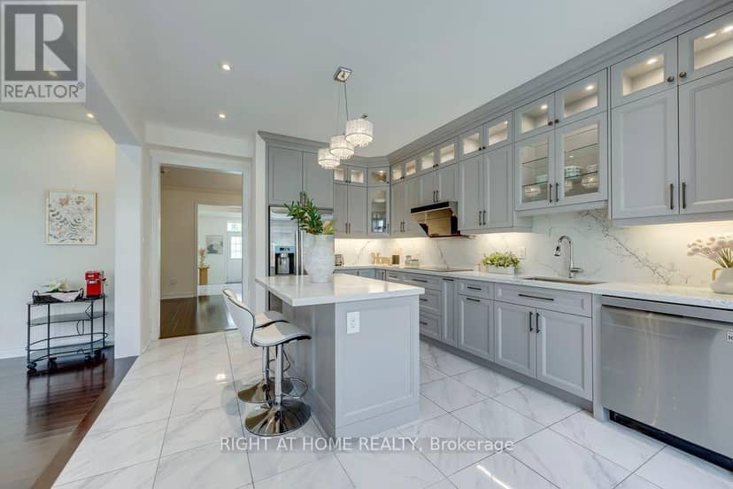 3200 Ernest Appelbe Boulevard — photo 10 of 37