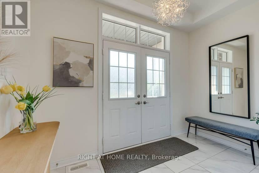 3200 Ernest Appelbe Boulevard — photo 3 of 37