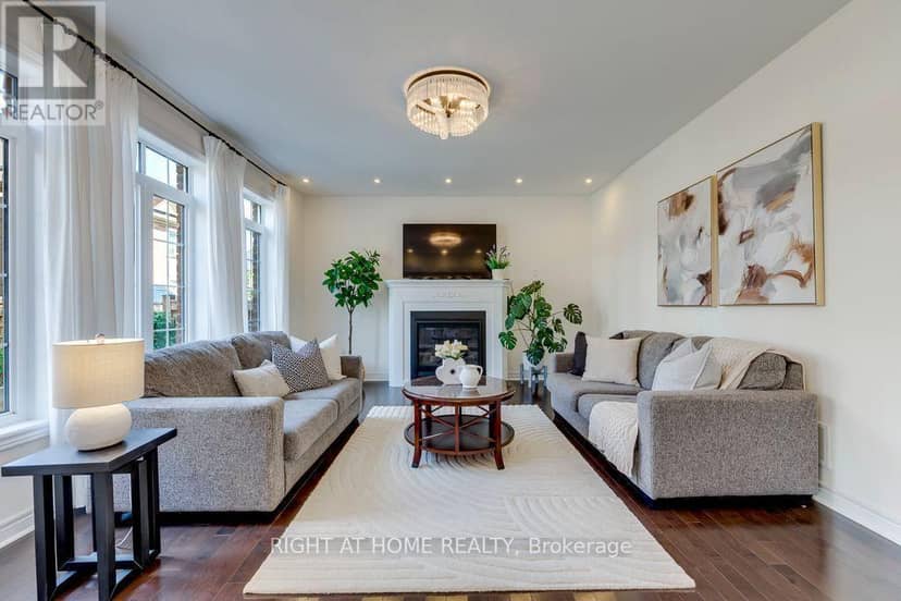 3200 Ernest Appelbe Boulevard — photo 6 of 37