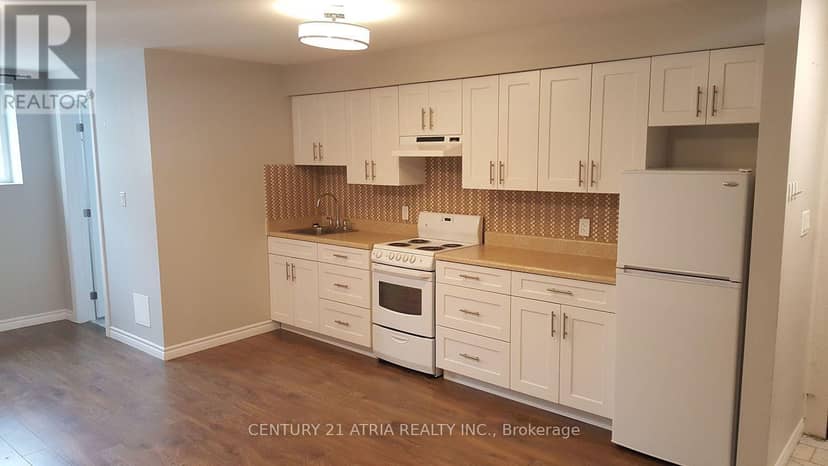 316 Saguenay Avenue, Oshawa, photo 2