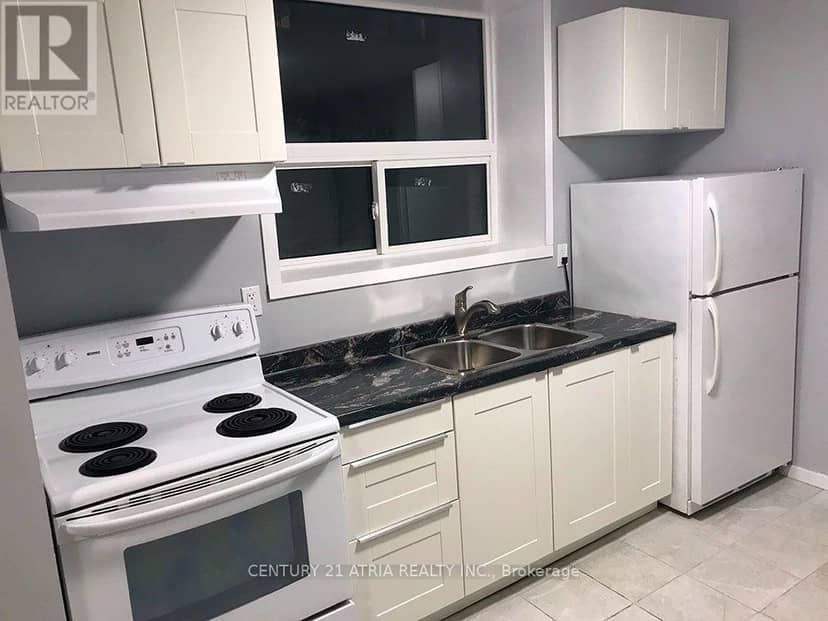 316 Saguenay Avenue, Oshawa, photo 3