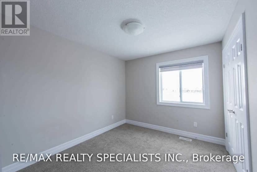 3251 Turner Crescent — photo 13 of 16
