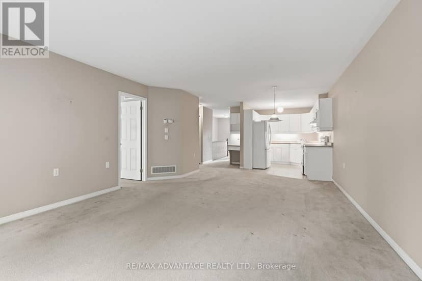 18 - 122 Sherwood Forest Square — photo 13 of 40