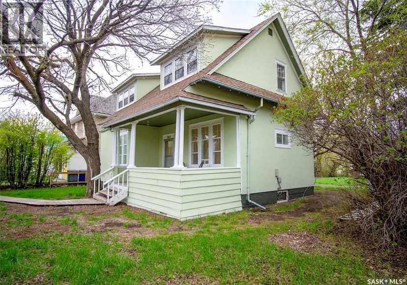 760 James STREET N, Lumsden, photo 3