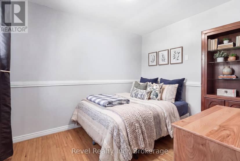 42 Kawartha Drive — photo 23 of 40