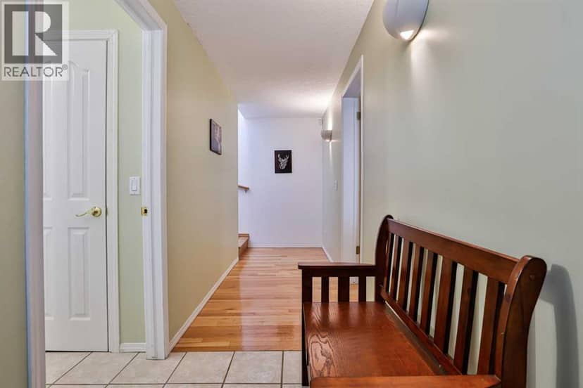 645 Lakeside Drive — photo 34 of 39
