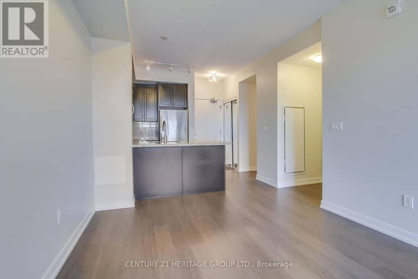 250 - 555 William Graham Drive — photo 10 of 28