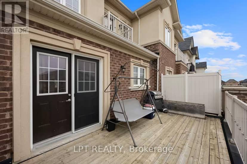341 Remembrance Road — photo 38 of 40