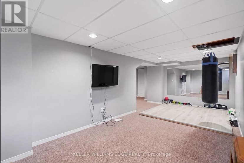2055 Hunters Wood Drive — photo 38 of 40