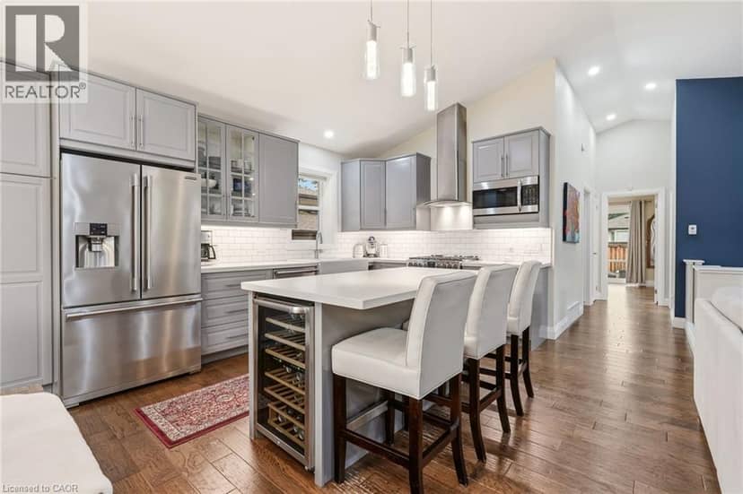 715 DRURY Lane — photo 14 of 40