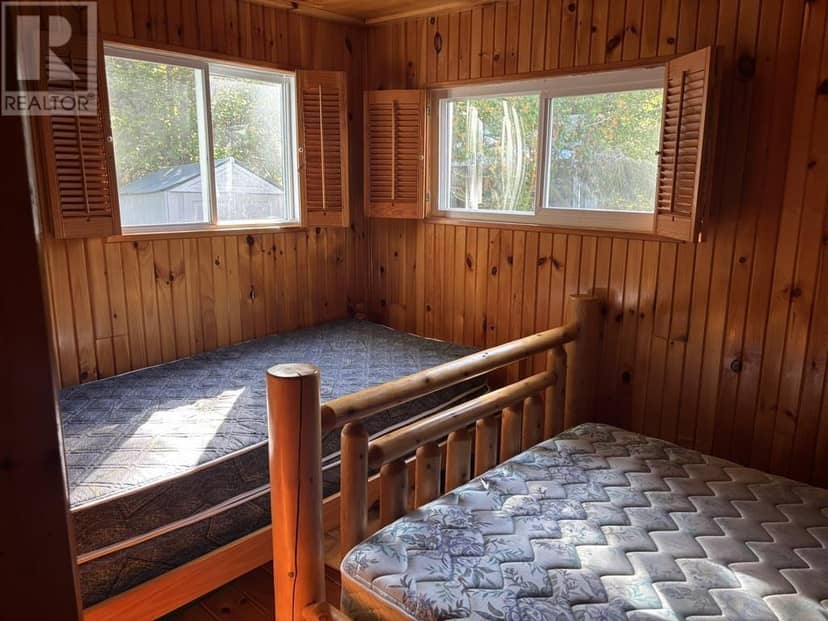 Lot 27 Devil's Lake — photo 32 of 38