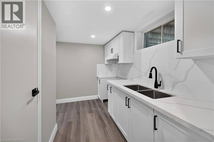 10 ELMWOOD Avenue — photo 35 of 40