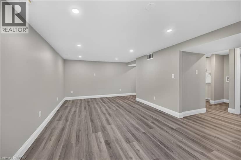 10 ELMWOOD Avenue — photo 30 of 40