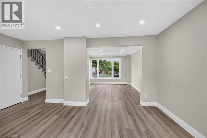 10 ELMWOOD Avenue — photo 11 of 40