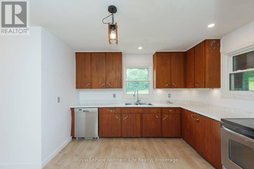 44 Old Nipissing Road S — photo 9 of 40