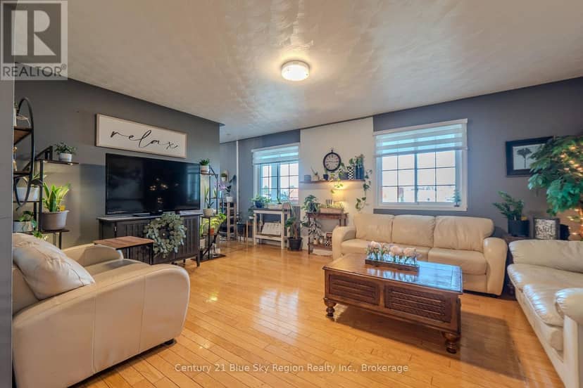 650 Coursol Road — photo 10 of 40