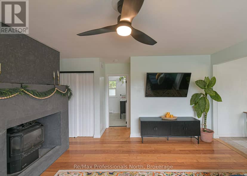 817 Eighth Avenue — photo 27 of 33
