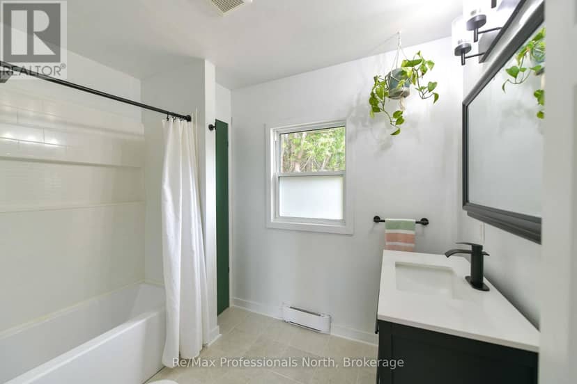 817 Eighth Avenue — photo 28 of 33