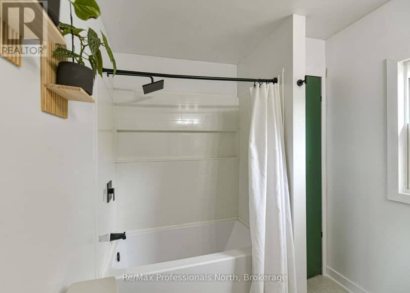 817 Eighth Avenue — photo 29 of 33