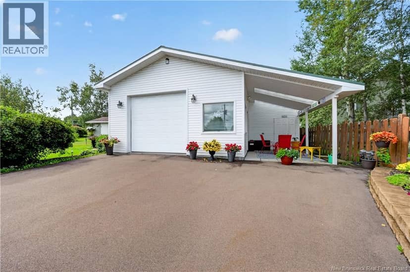 16 Briarlea Drive — photo 8 of 31