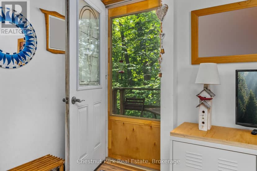 869 Muskoka Road 10 — photo 23 of 40