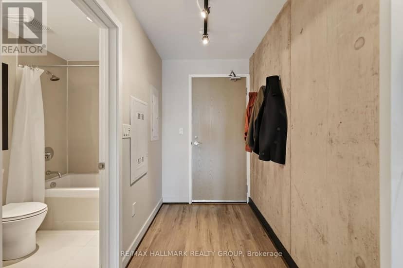 1613 - 224 Lyon Street N — photo 6 of 25