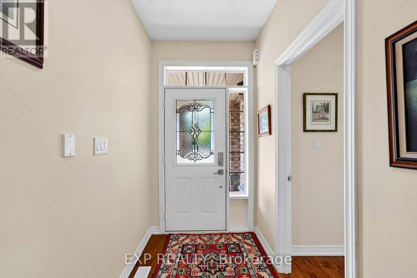 17 Wyndham Circle — photo 5 of 30